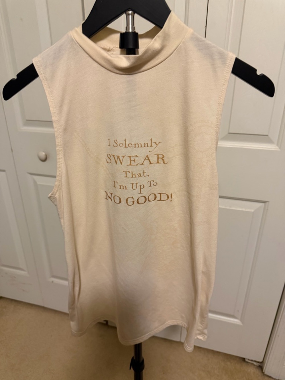Universal Studios Harry Potter Graphic Cream Mock Neck Tank with Gold Text